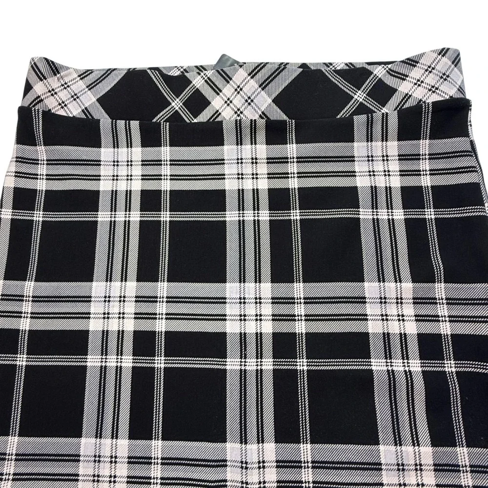 Torrid Ponte Knit Plaid Pencil Midi Skirt Lace Trim‎ Black Pink Womens 10